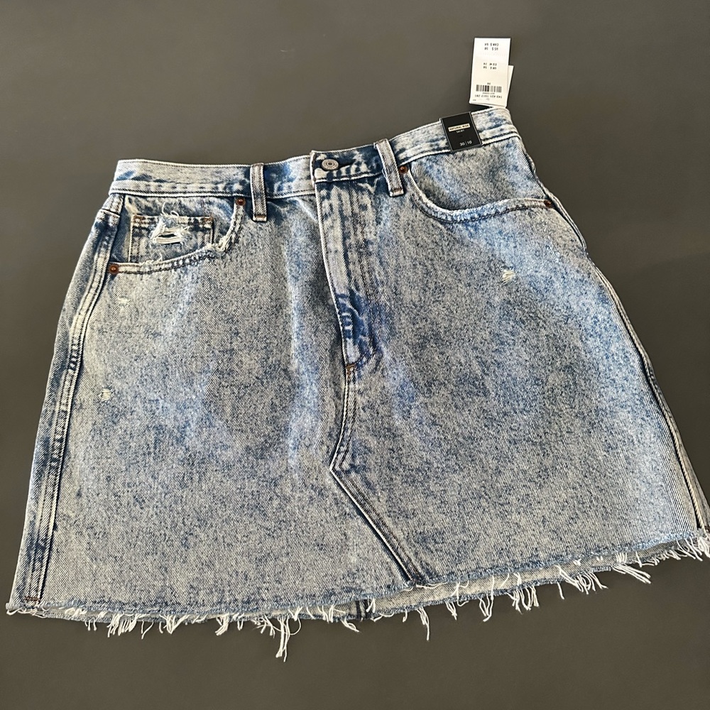 Women’s jean skirt